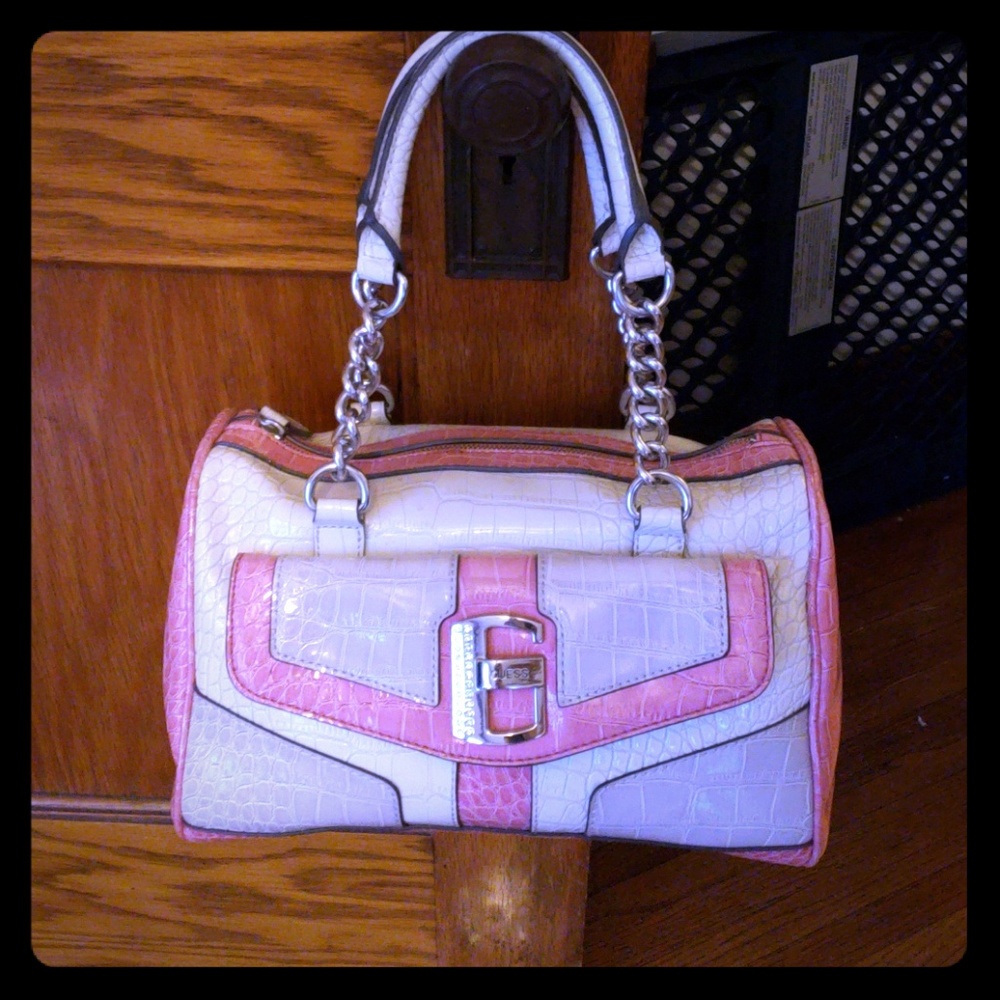 Guess purse